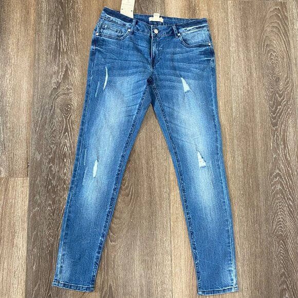 Forever 21 Womens Distressed Skinny Fit Denim Jeans Size 28 Blue Medium Wash NWT - Picture 1 of 6
